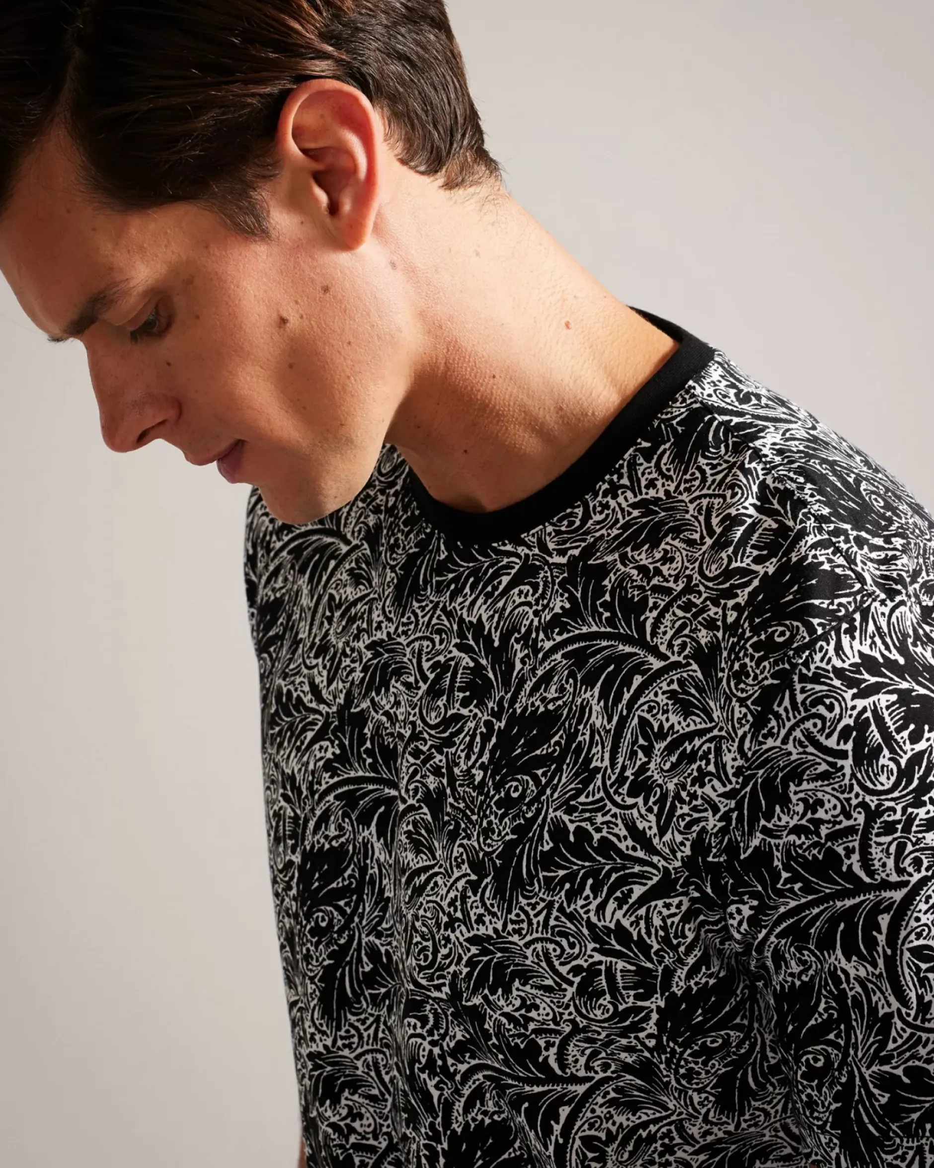 Best Tenant Men Tops