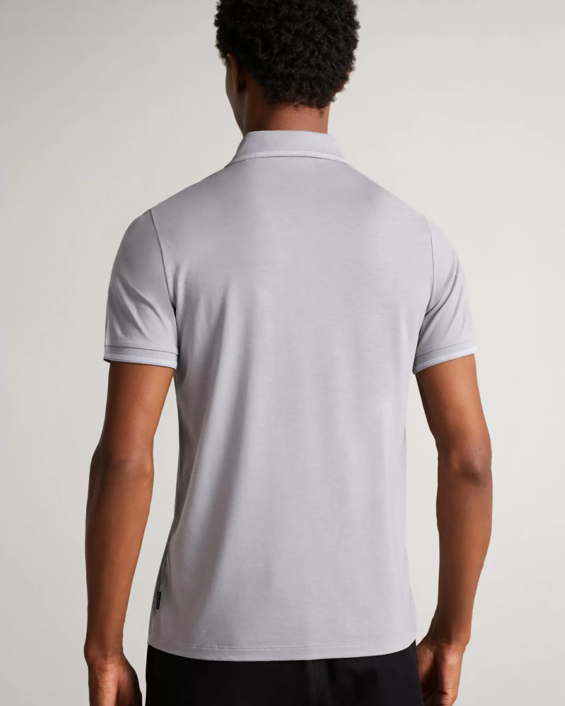 Online Tortila Men Tops