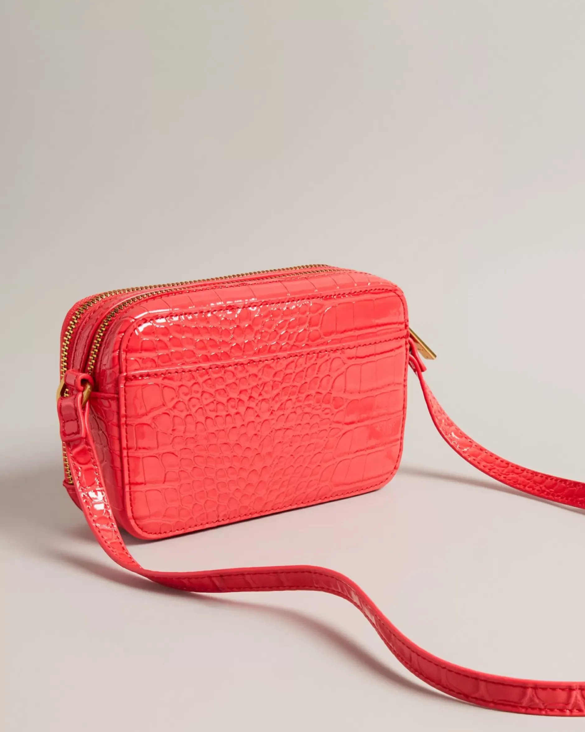 Discount Valtina Women Crossbody Bags