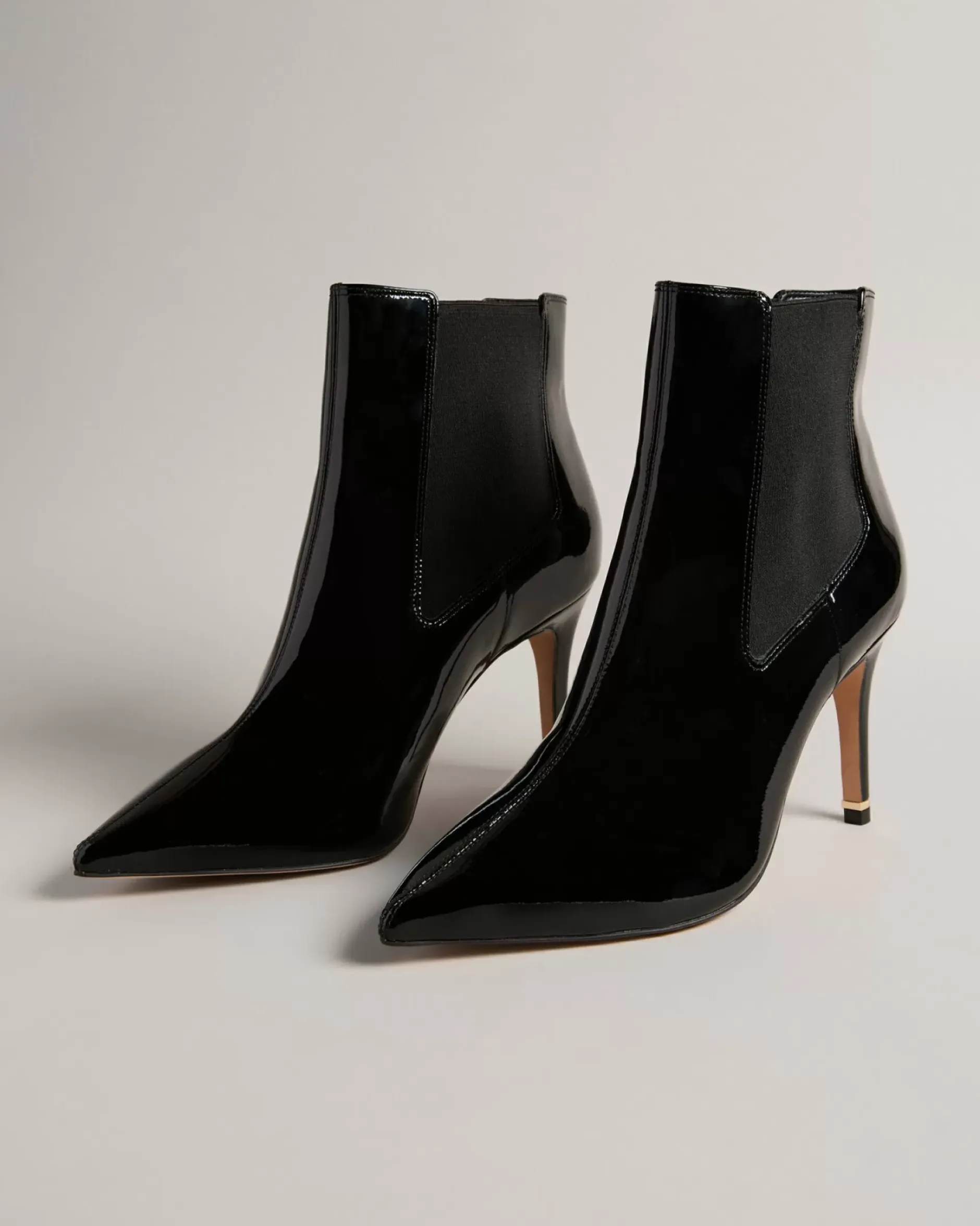 Hot Yimmona Women Boots